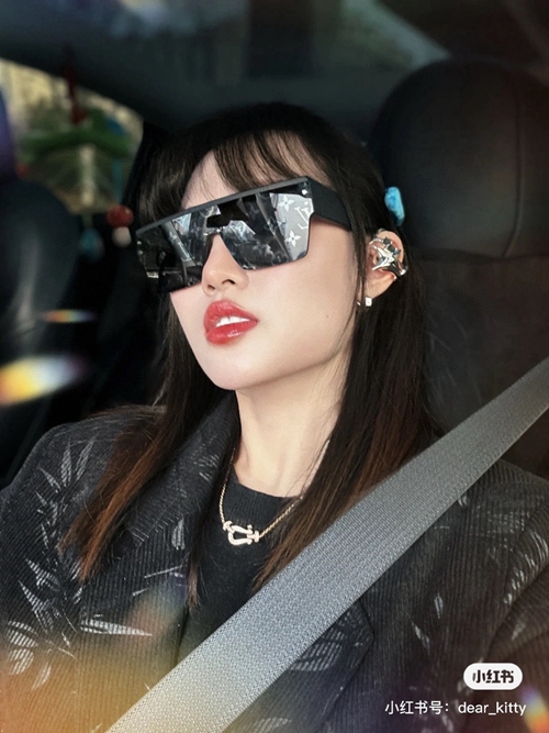 ルイヴィトンサングラス背面デザイン